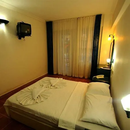 Отель The Grand Ucel