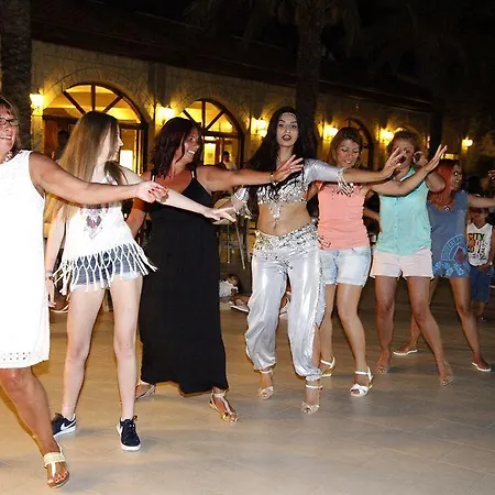 Hotel The Grand Ucel