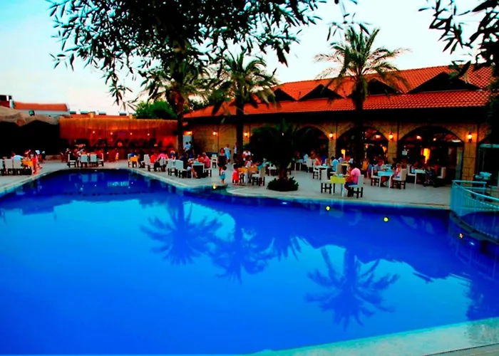 The Grand Ucel Szálloda