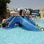 Ξενοδοχείο The Grand Ucel 4*